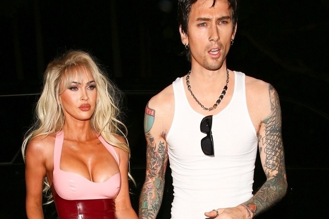 Megan Fox a Machine Gun Kelly na halloweenskej párty