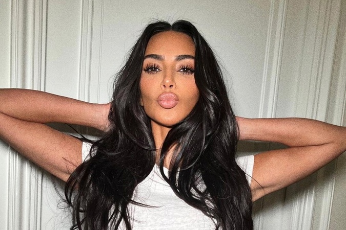 Kim Kardashian vie, ako prekvapiť