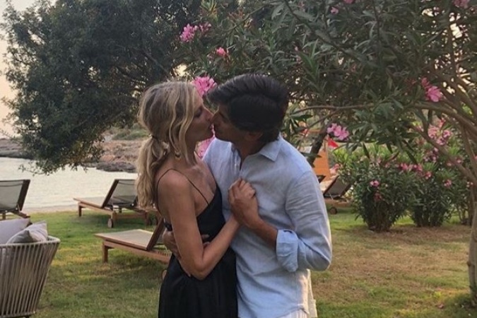 Ani modelka Tereza Maxová si nenechala ujsť pusu pod rozkvitnutou čerešňou