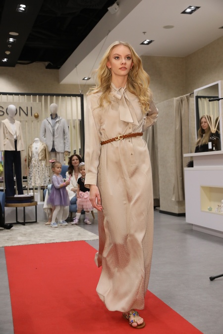Fashion show pri príležitosti otvorenia novej značkovej predajne Pasoni v Bratislave