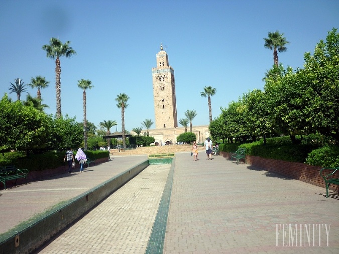 Pohľad z parku na mešitu Koutoubia