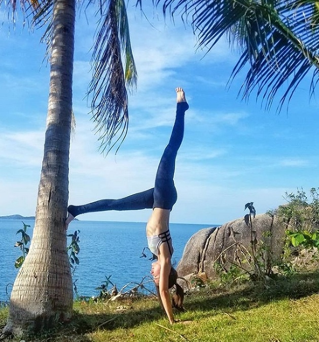 Joga nás učí aj flexibilite a sile, ktoré si však vyžadujú čas