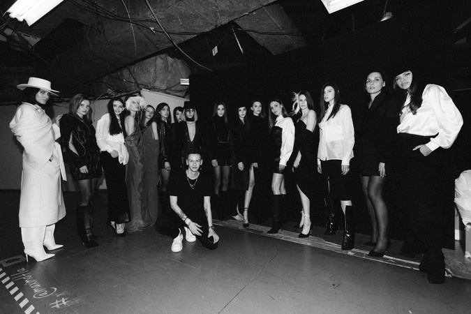 V sobotu 23.3.2019, sa v rámci Mercedes Benz Prague Fashion Week uskutočnila módna prehliadka Michaela Kováčika pre sezónu jeseň/zima 2019