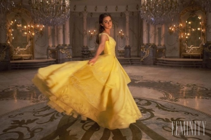 Slávna herečka Emma Watson sa predviedla v úlohe rozprávkovej krásky