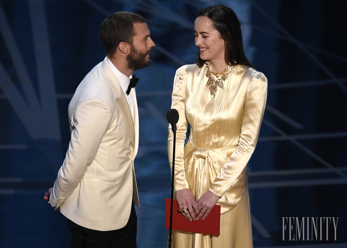 Jamie Dornan a Dakota Johnson spoločne odovzdali ocenenie