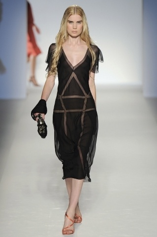 Kolekcia na jar 2012 Alberta Ferretti