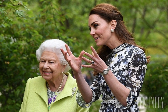 Kate Middletona aj samotná kráľovná Alžbeta II. sú verné jednému nápoju