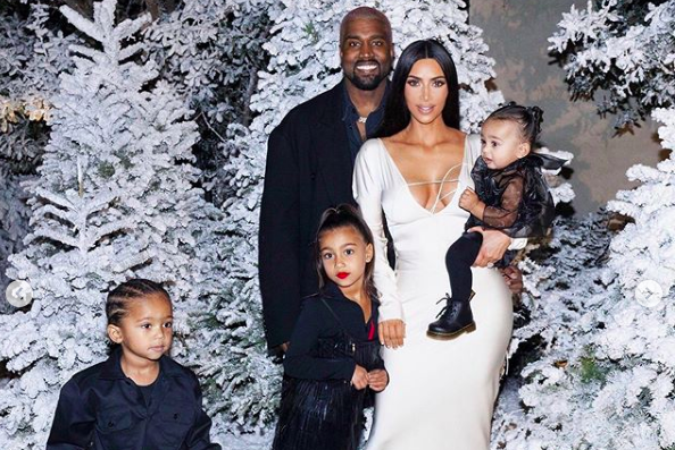 Zdá sa, že reality hviezda Kim Kardashian túži po veľkej rodine