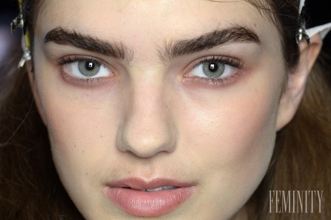 Make-up trendy na jeseň 2025: S týmito líčidlami podčiarknete svoje prednosti a zvýrazníte krásu