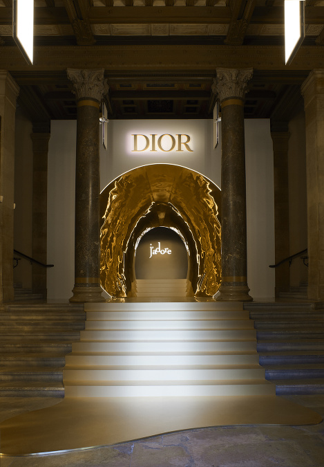 DIOR J’ADORE! Inaugurácia výstavy v Les Beaux-Arts De Paris