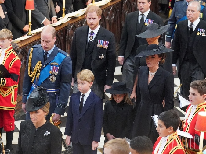 George už ako štvorročný vedel, kedy sa ukláňať a komu podať ruku