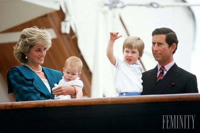 Princ William a princ Harry dnes žijú rozdielne životy