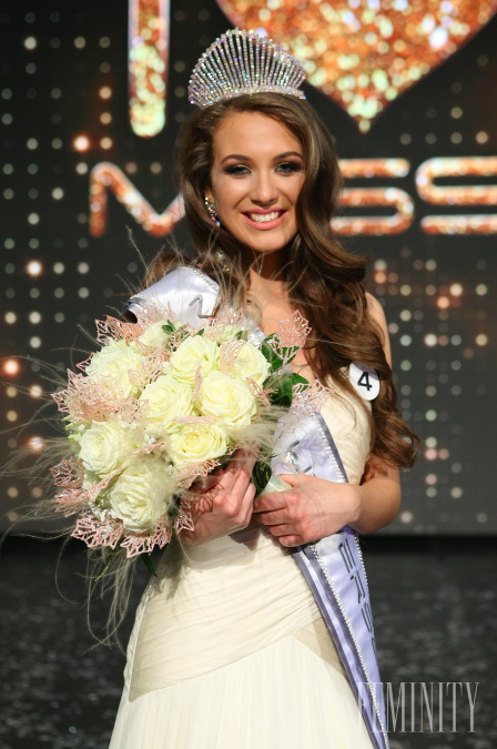 Toto je nová kráľovná krásy Miss Universe SR 2015 Denisa Vyšňovská