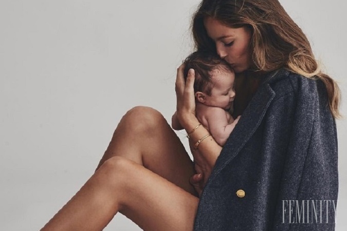 Dánska supermodelka zavesila kariéru na klinec, aby sa mohla venovať dcérke