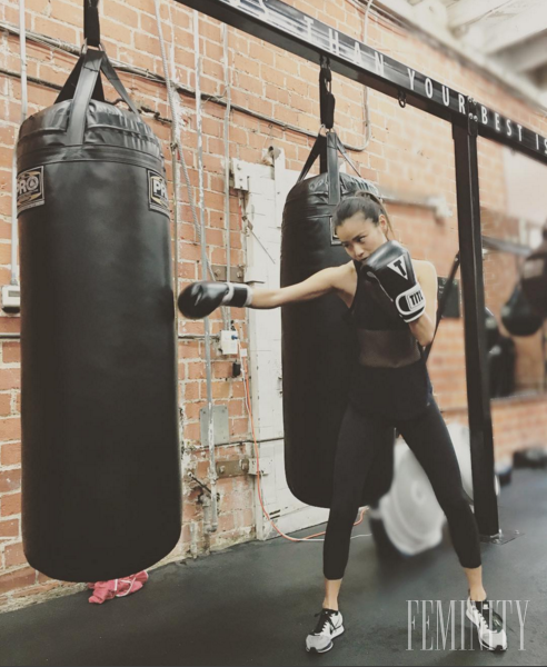 Jamie Chung, drobná modelka, ktorá sa na tento drsný šport dala tiež