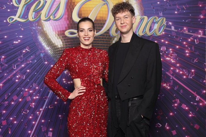 Moderátorka Lucia Hlaváčková zahviezdila v Let's Dance v róbe od Michaela Kováčika