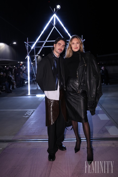 Spevák Adonxs a modelka Liberty Blake Simon