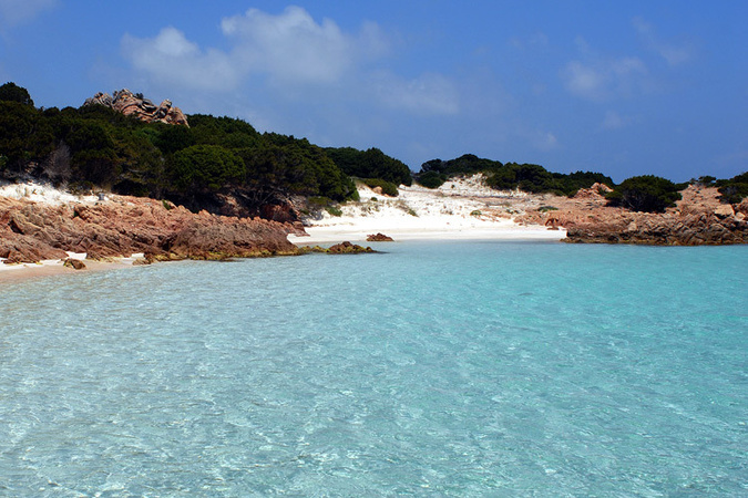 Súostrovie La Maddalena neďaleko pobrežia Sardínie