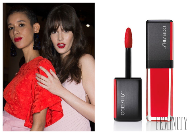 Tekutý rúž Shiseido LacquerInk Lip Shine s plným krytím a dlho trvácnym efektom poskytuje perám maximálny komfort