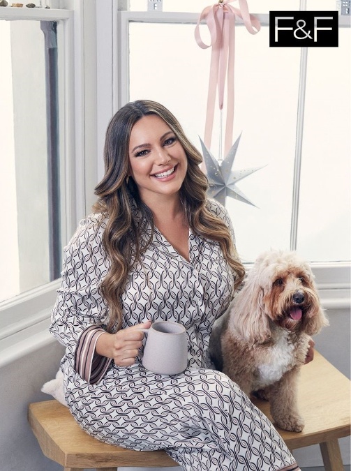 Nová kolekcia značky F&F / Kelly Brook 