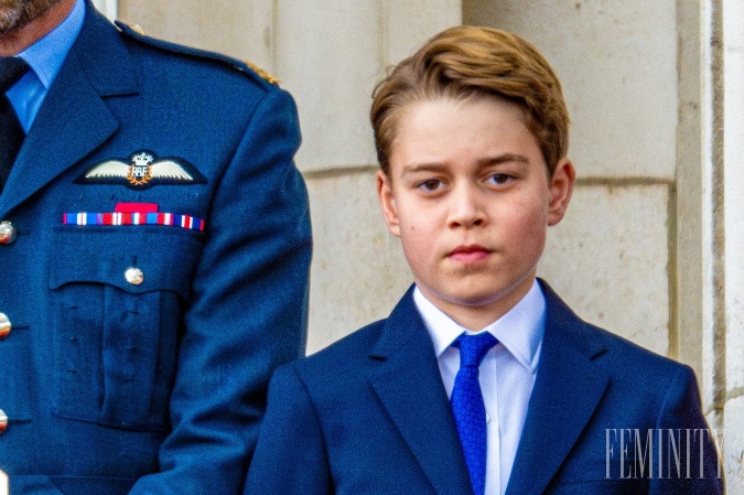 Kensingtonský palác odložil oznámenie o tom, kde bude princ George navštevovať strednú školu, kvôli rozruchu, ktorý by to mohlo spôsobiť. 