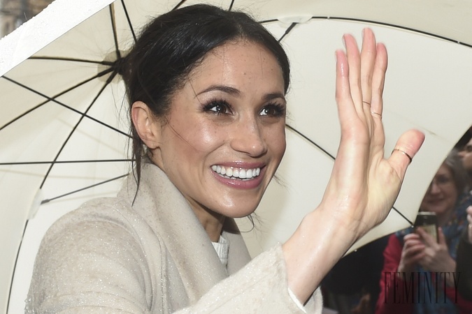 Snúbenica princa Harryho Meghan Markle všetkých udivuje svojím vzhľadom