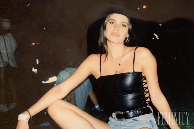Simona by nikdy nepovedala, že sa dá nahovoriť na sex s neznámym a ešte k tomu na mieste, kde by ich mohli ľahko vidieť.