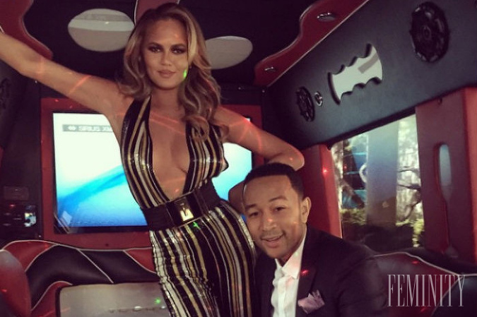 John Legend má po svojom boku skutočnú sexicu, Chrissy Teigen