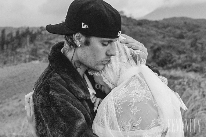 Budúca mamička, Hailey Bieber, prezradila dôvod, prečo sa nechcela s dieťaťom ponáhľať.