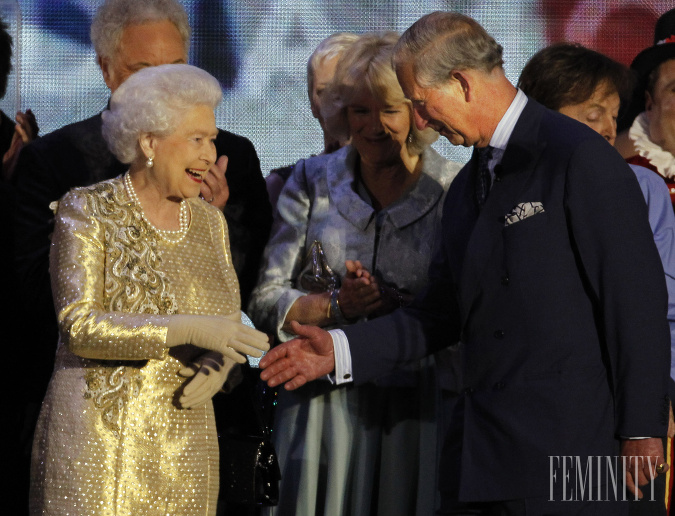 Carli si myslí, že to bol práve princ Charles, vďaka ktorému dostala pozvánku na platinové jubileum kráľovnej Alžbety II. Carli si myslí, že to bol práve princ Charles, vďaka ktorému dostala pozvánku na platinové jubileum kráľovnej Alžbety II.